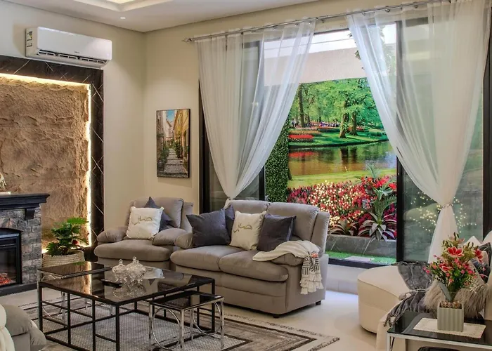 Luxarystay